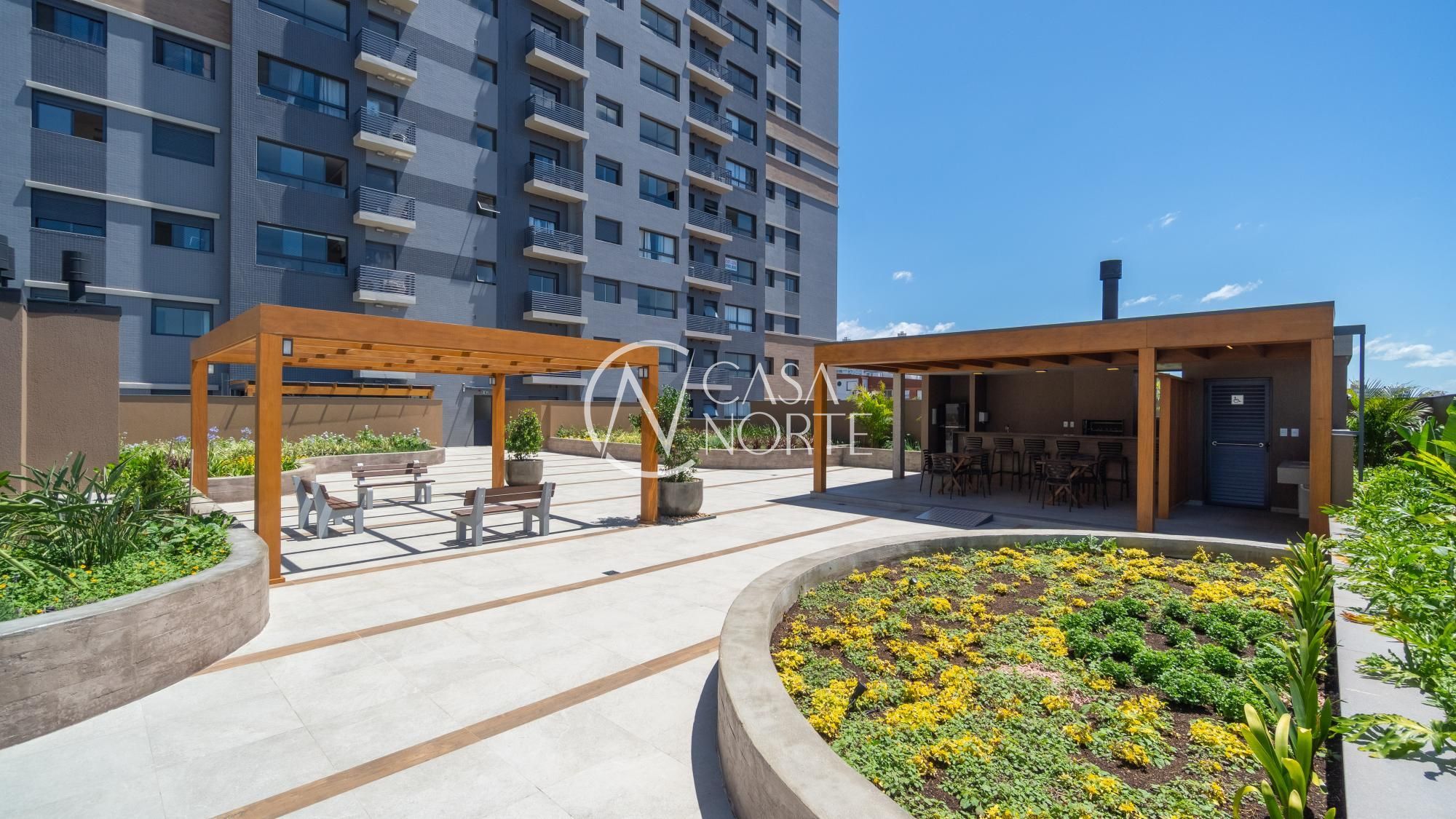 Duplex à venda com 3 quartos, 291m², 3 suítes, 2 vagas, Avenida do Forte no bairro Vila Ipiranga em Porto Alegre