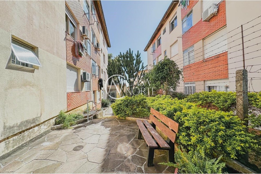 Apartamento à venda com 1 quarto, 45m², Valdomiro Souza no bairro Jardim do Salso em Porto Alegre