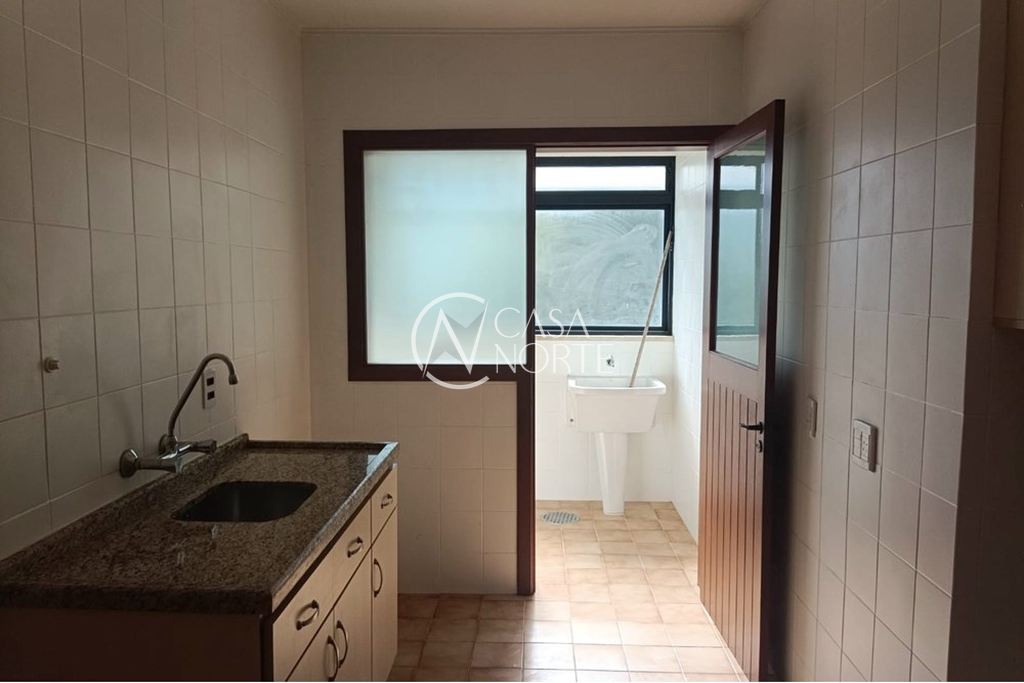 Apartamento à venda com 2 quartos, 76m², Ariovaldo Pinheiro no bairro Passo da Areia em Porto Alegre