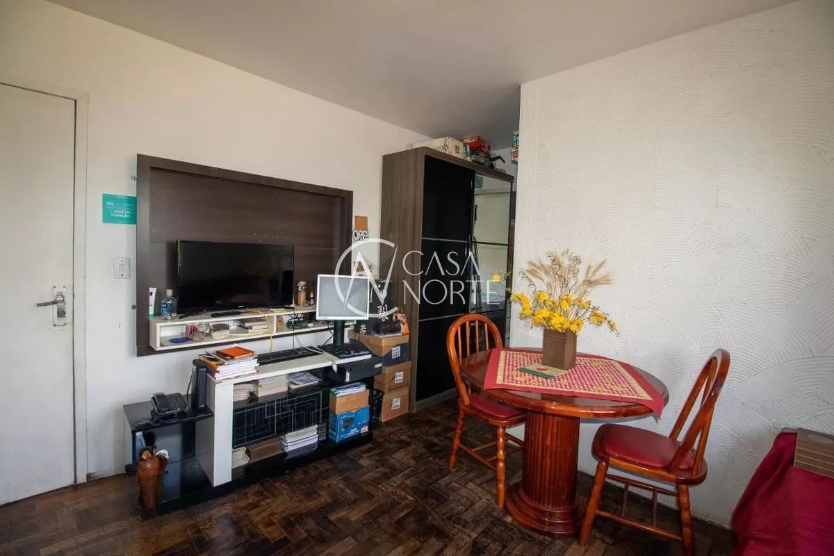 Apartamento à venda com 2 quartos, 58m², Rua Coronel João Corrêa no bairro Passo da Areia em Porto Alegre