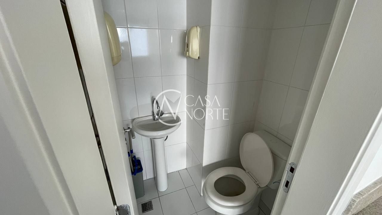 Sala Comercial à venda com 1 quarto, 29m², 1 vaga, Rua Washington Luiz no bairro Centro Histórico em Porto Alegre