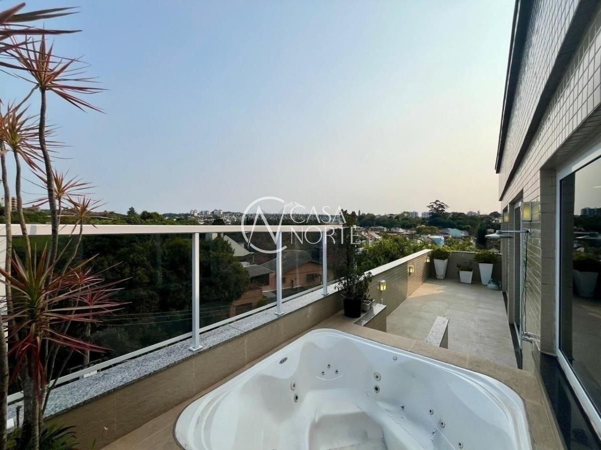 Cobertura à venda com 3 quartos, 220m², 1 suíte, 2 vagas, Rua Heitor Manganelli no bairro Jardim Itu em Porto Alegre