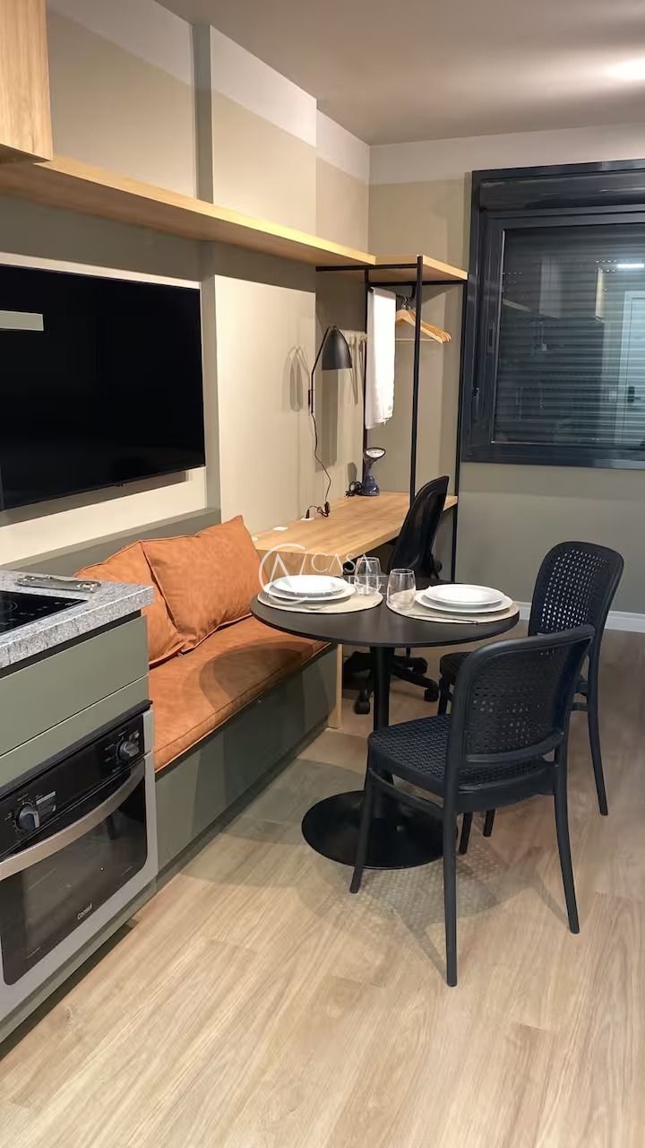 Apartamento à venda com 1 quarto, 33m², 1 suíte, 1 vaga, Coronel Lucas de Oliveira no bairro Auxiliadora em Porto Alegre