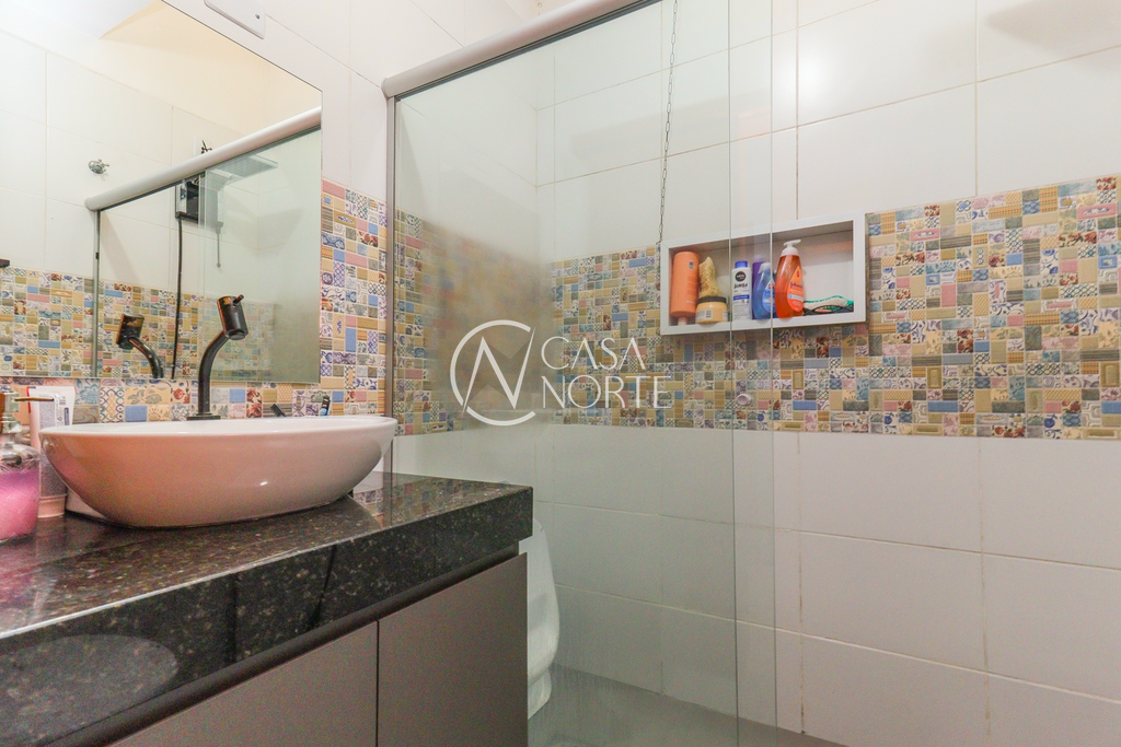 Casa à venda com 3 quartos, 76m², 1 suíte, 2 vagas, Avenida Nossa Senhora de Guadalupe no bairro Hípica em Porto Alegre