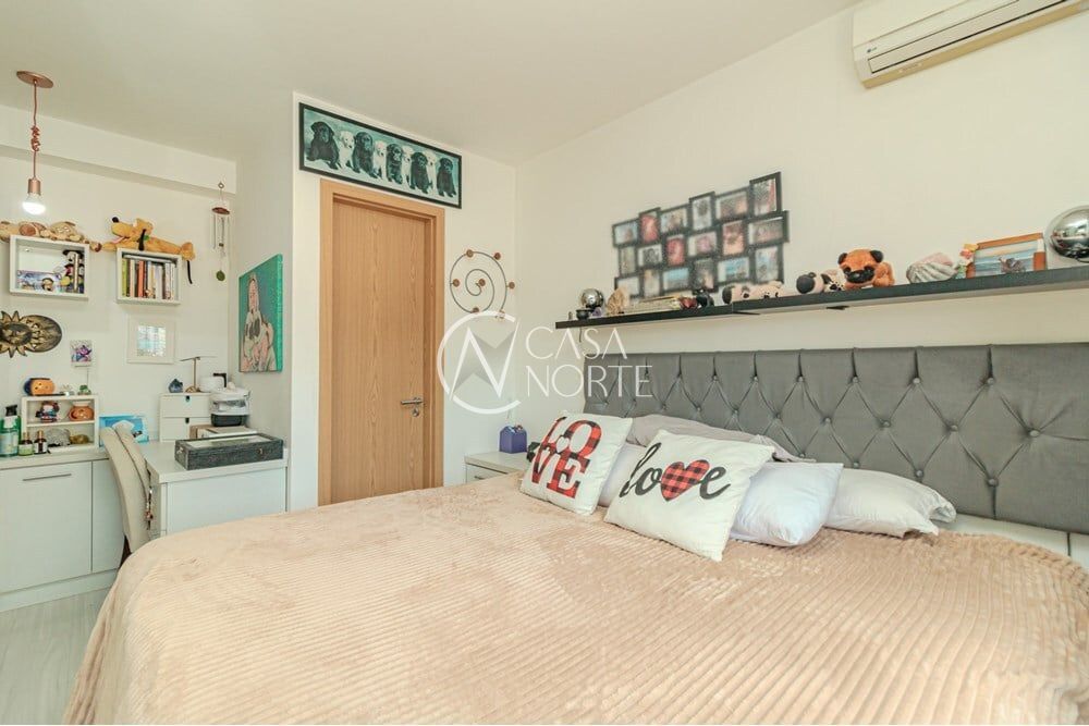Apartamento à venda com 3 quartos, 82m², 1 suíte, 1 vaga, Jari no bairro Passo da Areia em Porto Alegre