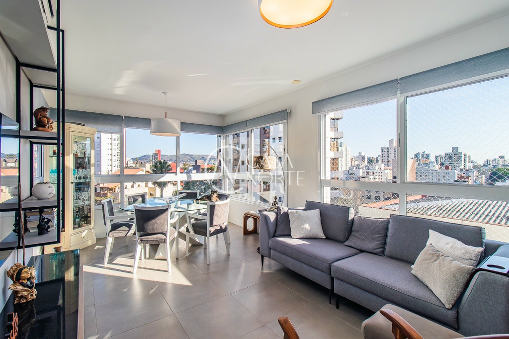 Apartamento à venda com 2 quartos, 80m², 2 suítes, 2 vagas, Avenida Lageado no bairro Petrópolis em Porto Alegre