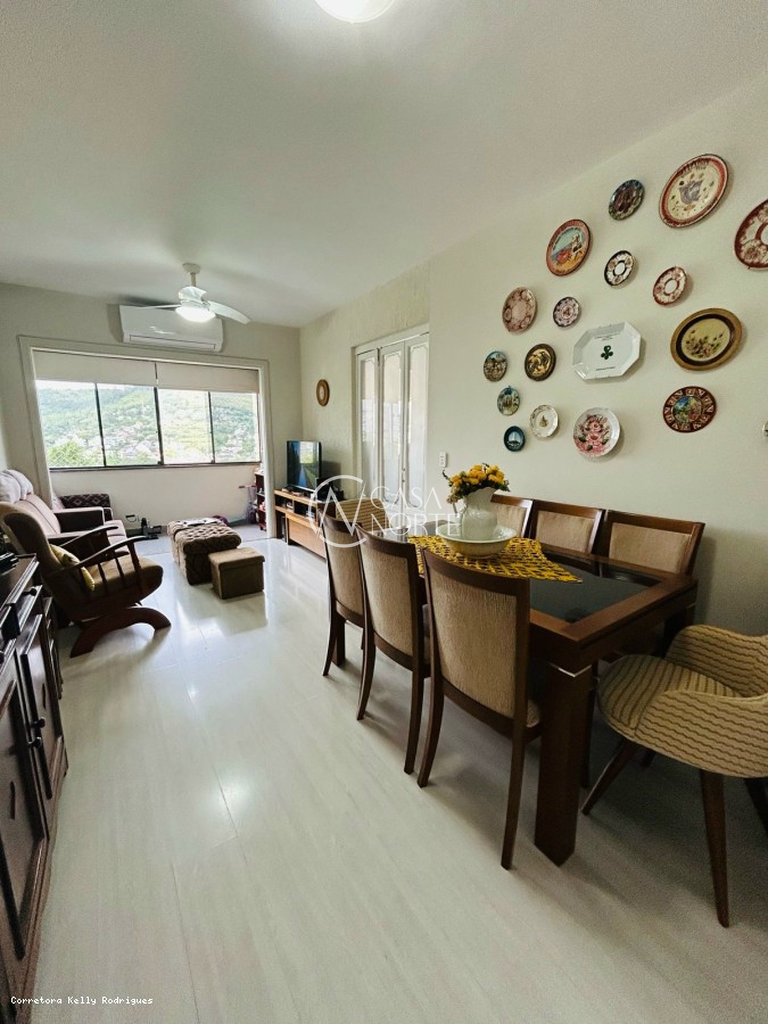 Apartamento à venda com 2 quartos, 71m², 1 vaga, Rua Octávio de Souza no bairro Teresópolis em Porto Alegre