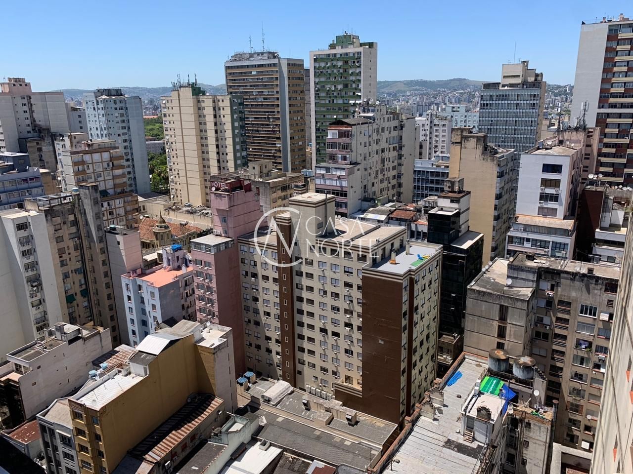 Sala Comercial à venda com 1 quarto, 28m², Rua dos Andradas no bairro Centro Histórico em Porto Alegre