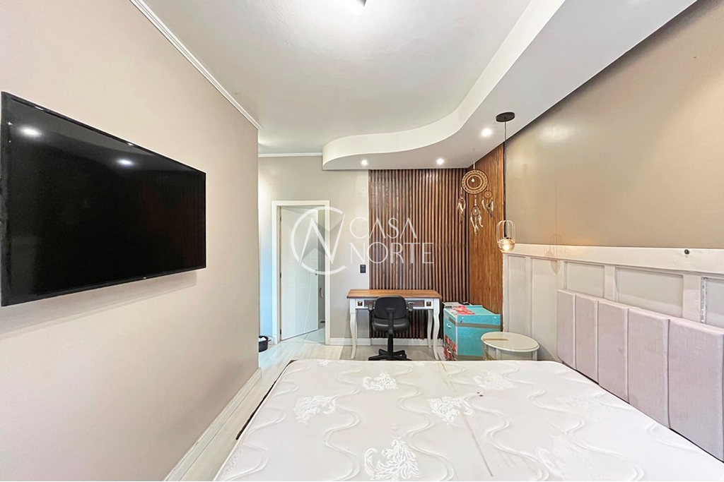 Apartamento à venda com 3 quartos, 85m², 1 suíte, 1 vaga, Vicente Lopes dos Santos no bairro Menino Deus em Porto Alegre