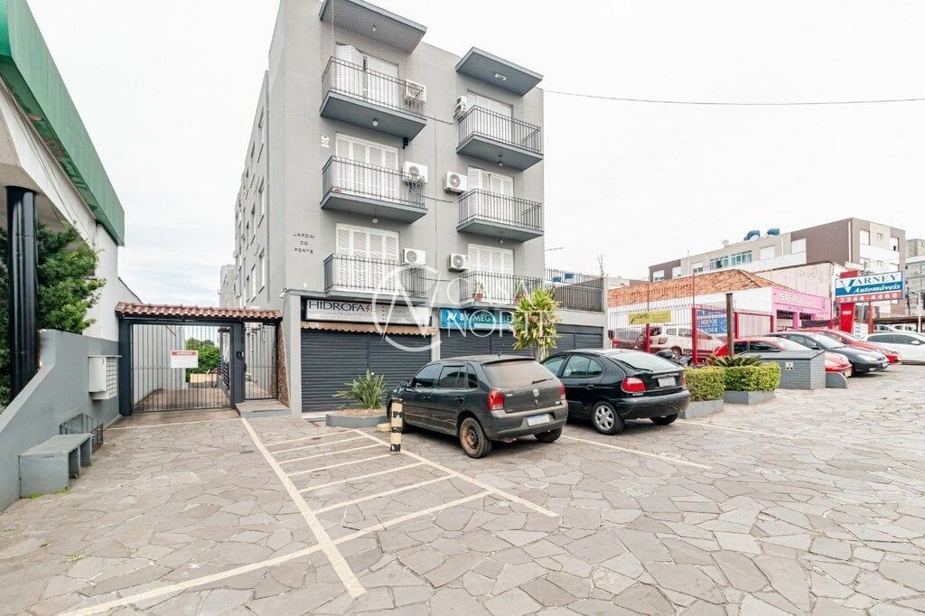 Apartamento à venda com 2 quartos, 74m², 1 vaga, Do Forte no bairro Vila Ipiranga em Porto Alegre