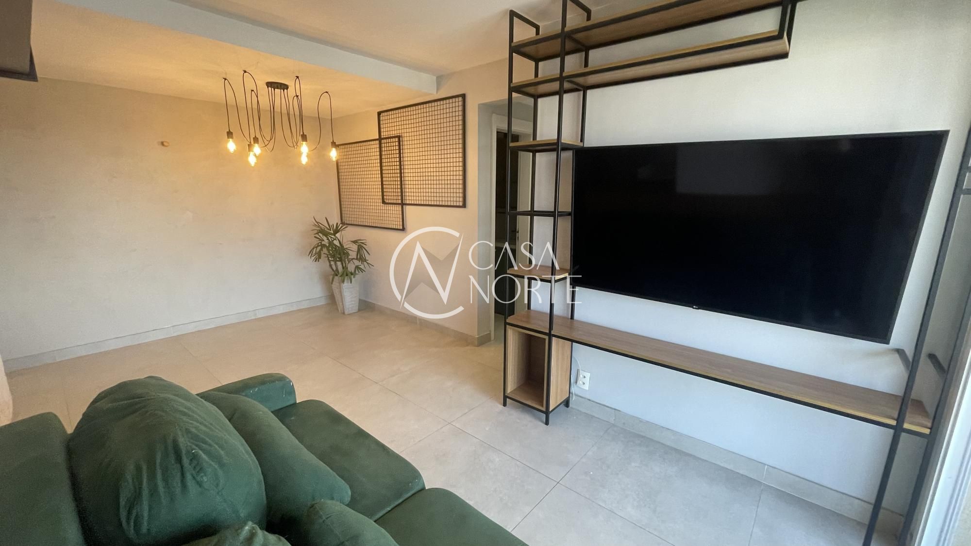 Apartamento à venda com 2 quartos, 64m², 1 vaga, Avenida Polônia no bairro São Geraldo em Porto Alegre