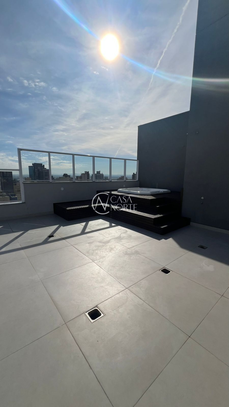 Cobertura à venda com 3 quartos, 209m², 3 suítes, 3 vagas, Rua Marquês do Pombal no bairro Moinhos de Vento em Porto Alegre