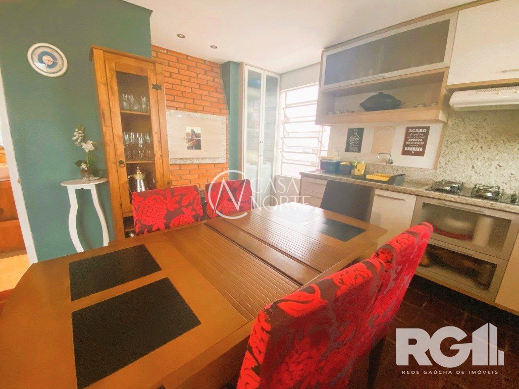 Cobertura à venda com 2 quartos, 119m², 1 vaga, Travessa Encruzilhada no bairro Bom Jesus em Porto Alegre