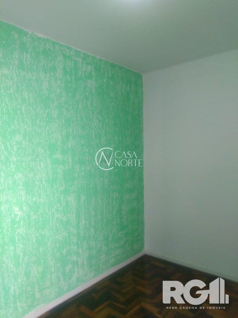 Apartamento à venda com 2 quartos, 48m², 1 vaga, Rua Zeferino Dias no bairro Sarandi em Porto Alegre