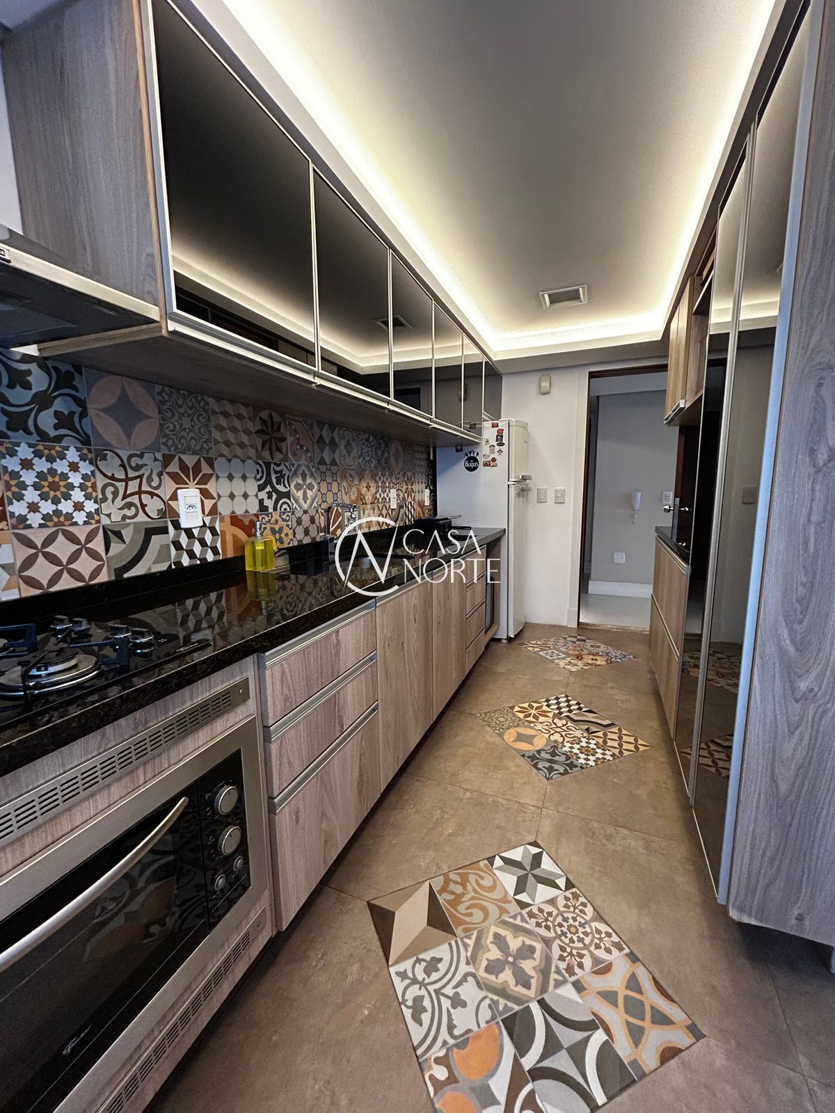 Apartamento à venda com 2 quartos, 183m², 1 suíte, 2 vagas, Rua Anita Garibaldi no bairro Mont Serrat em Porto Alegre