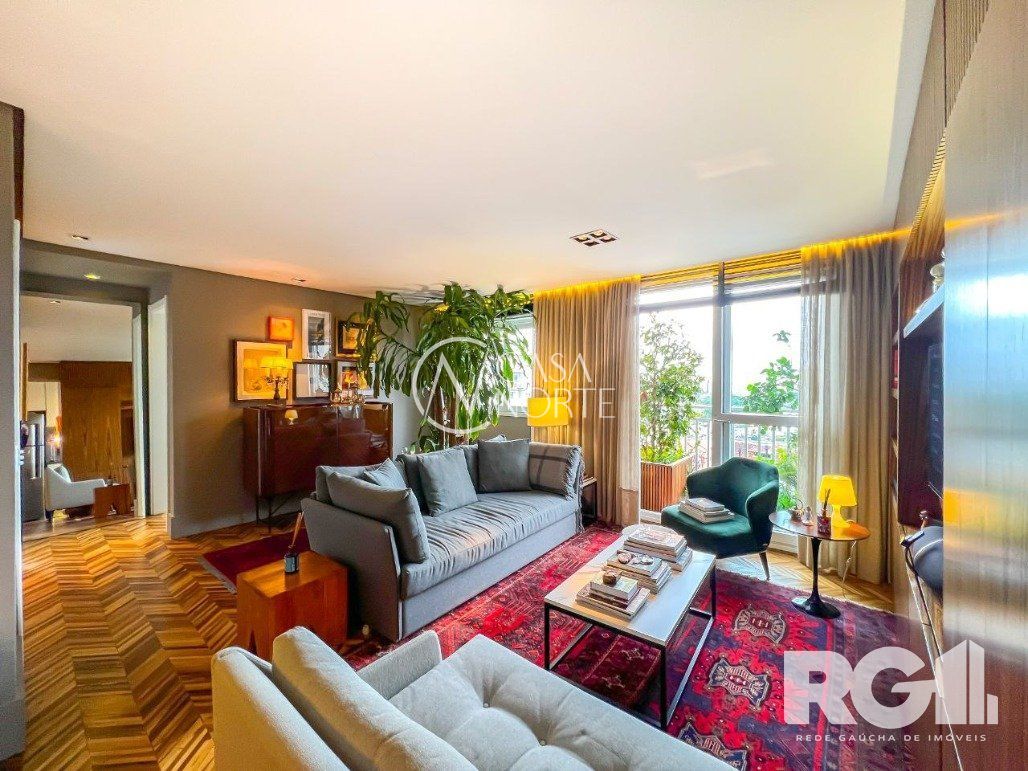 Apartamento à venda com 3 quartos, 72m², 1 suíte, 1 vaga, Rua Doutor Carlos Renato Rua Fonseca no bairro Jardim Sabará em Porto Alegre