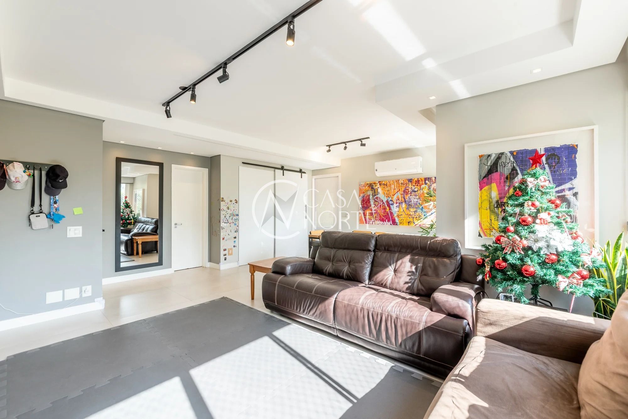 Apartamento à venda com 4 quartos, 130m², 1 suíte, 2 vagas, Avenida Doutor Nilo Peçanha no bairro Três Figueiras em Porto Alegre