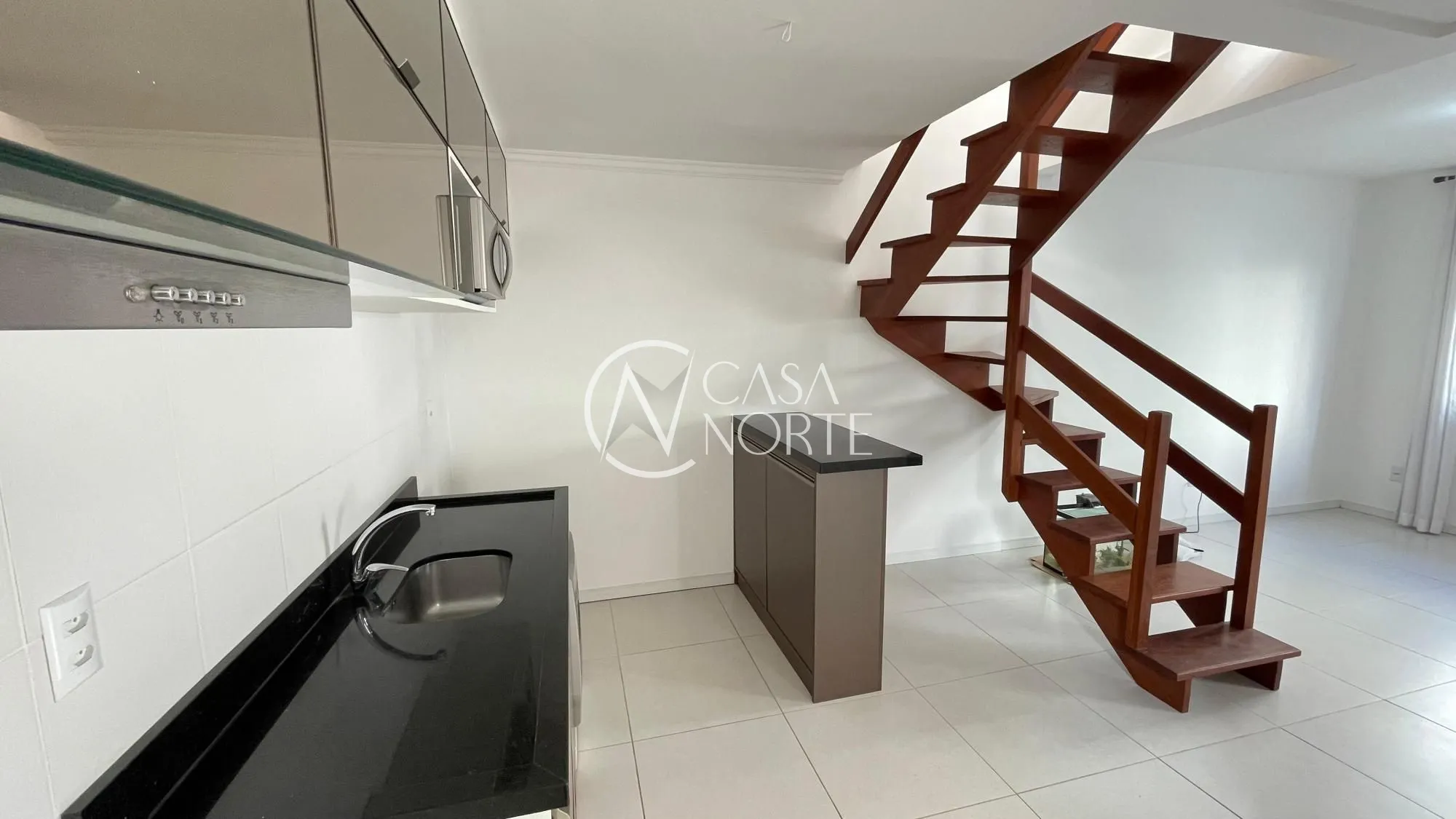 Casa de Condomínio à venda com 3 quartos, 145m², 1 suíte, 2 vagas, Rua Monte Alegre no bairro Jardim Floresta em Porto Alegre