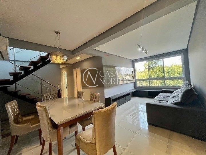 Cobertura à venda com 3 quartos, 220m², 1 suíte, 2 vagas, Rua Heitor Manganelli no bairro Jardim Itu em Porto Alegre