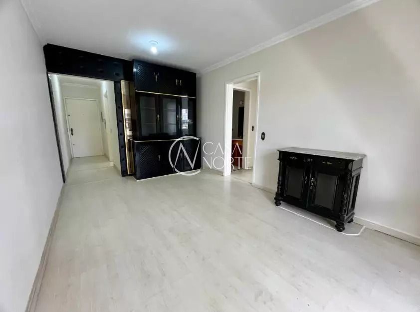 Apartamento à venda com 2 quartos, 83m², 1 vaga, Avenida Independência no bairro Centro Histórico em Porto Alegre