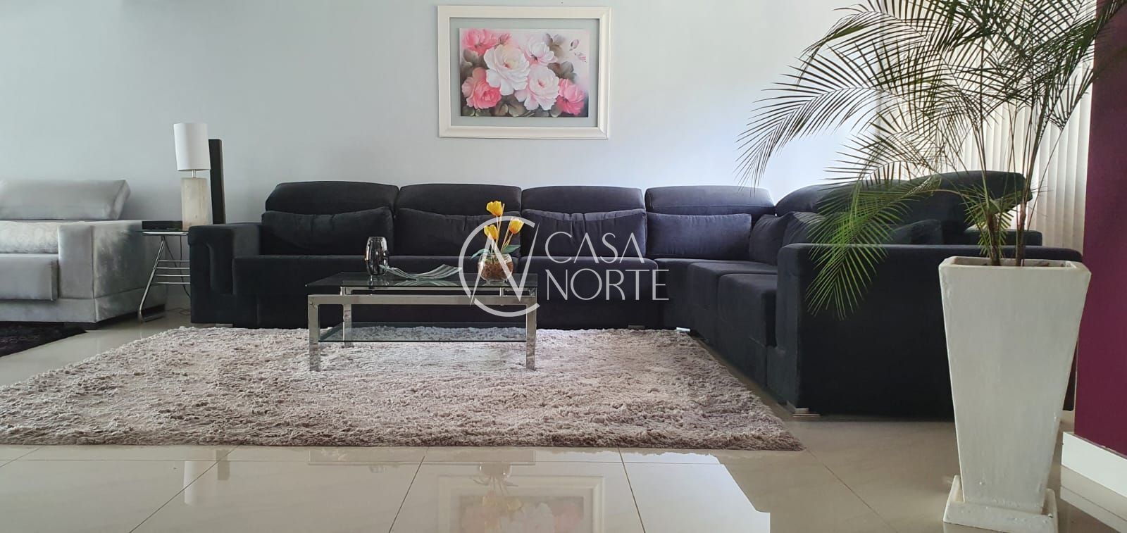 Casa à venda com 3 quartos, 205m², 1 suíte, 3 vagas, Rua Doutor Eduardo Marques Júnior no bairro Jardim Planalto em Porto Alegre