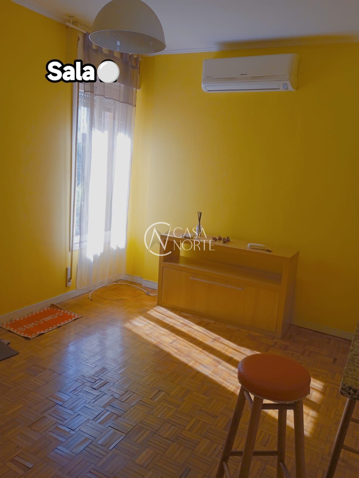 Apartamento à venda com 2 quartos, 52m², Rua Dezessete de Junho no bairro Menino Deus em Porto Alegre