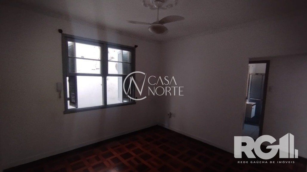 Apartamento à venda com 2 quartos, 64m², Rua General Bento Martins no bairro Centro Histórico em Porto Alegre