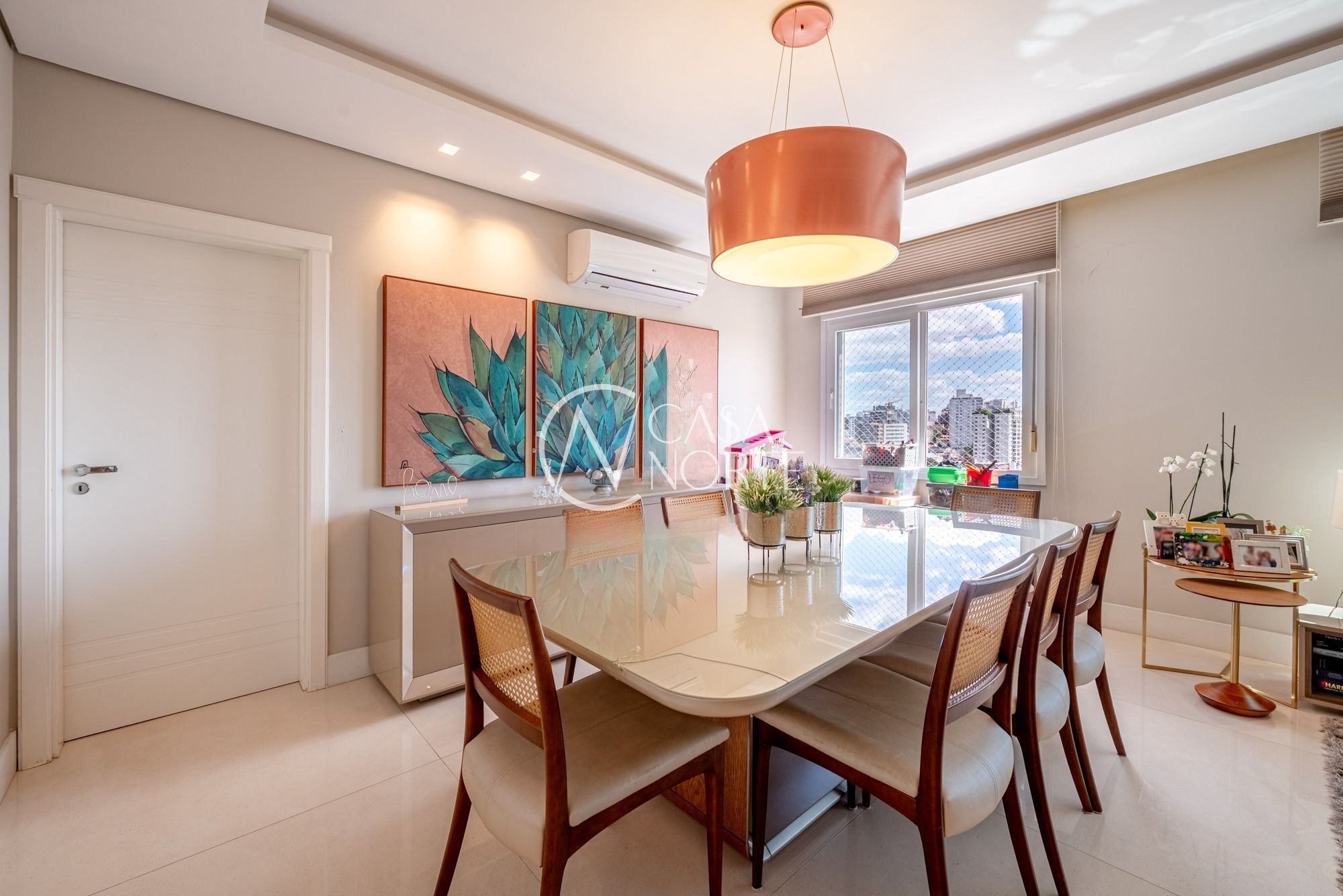 Apartamento à venda com 3 quartos, 146m², 3 suítes, 3 vagas, Rua Quintino Bocaiúva no bairro Moinhos de Vento em Porto Alegre