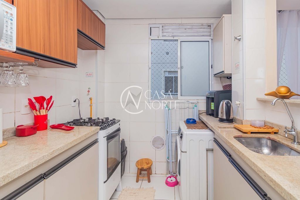 Apartamento à venda com 2 quartos, 40m², 1 vaga, Avenida Protásio Alves no bairro Morro Santana em Porto Alegre