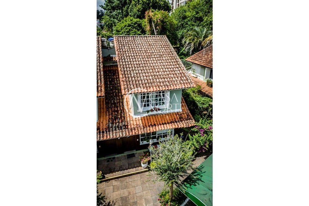 Casa de Condomínio à venda com 2 quartos, 80m², 1 vaga, Doutor Armando Barbedo no bairro Tristeza em Porto Alegre