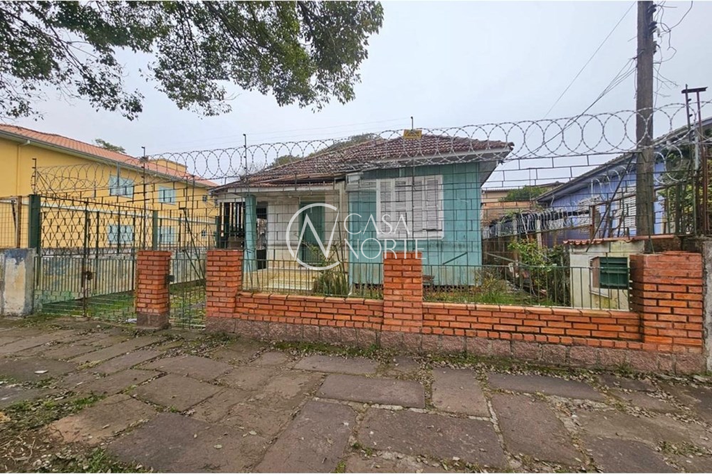 Terreno à venda , 300m², Avenida Martins Bastos no bairro Sarandi em Porto Alegre
