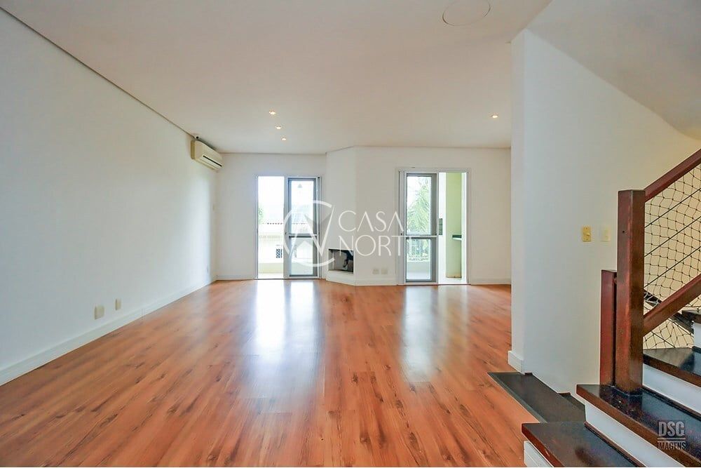 Casa de Condomínio à venda com 3 quartos, 246m², 1 suíte, 2 vagas, Coronel Marcos no bairro Vila Conceição em Porto Alegre