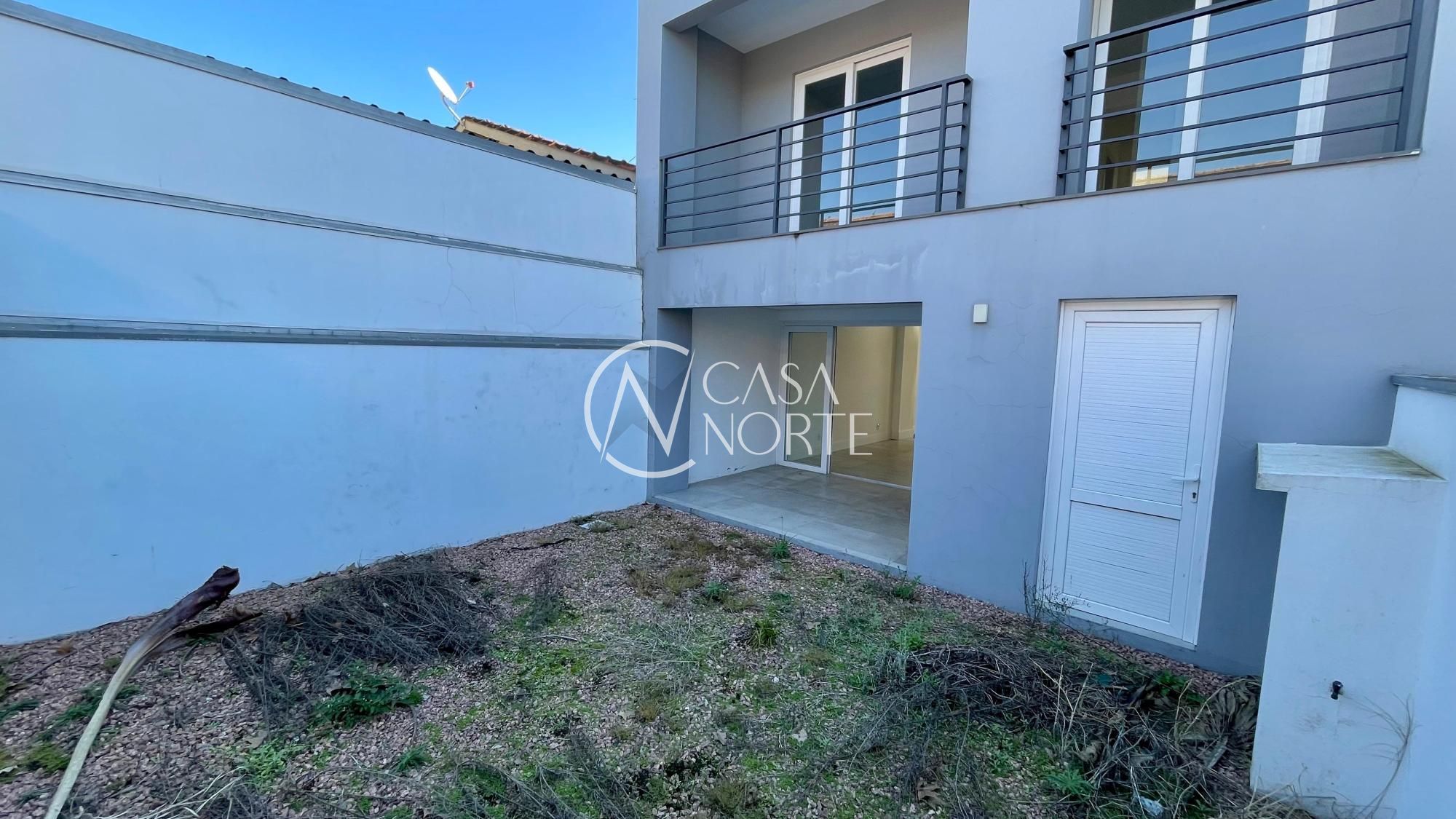 Casa à venda com 3 quartos, 160m², 1 suíte, 2 vagas, Rua Franciscalo no bairro Jardim Planalto em Porto Alegre