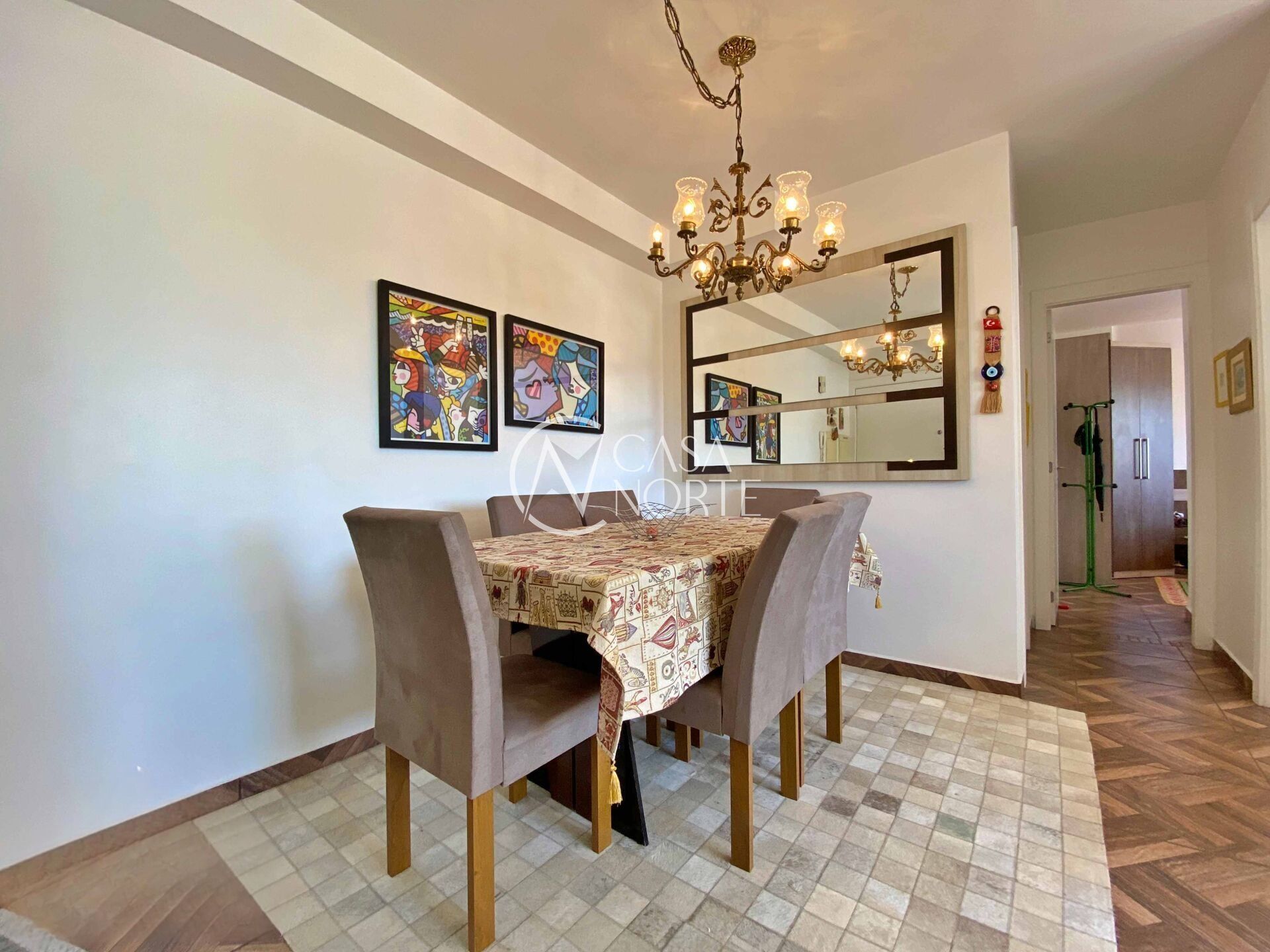 Apartamento à venda com 2 quartos, 54m², 1 vaga, Rua Antônio Joaquim Mesquita no bairro Passo da Areia em Porto Alegre