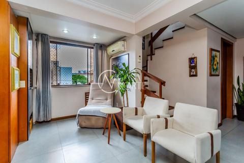 Duplex à venda com 2 quartos, 84m², 1 vaga, Rua Brito Peixoto no bairro Passo da Areia em Porto Alegre