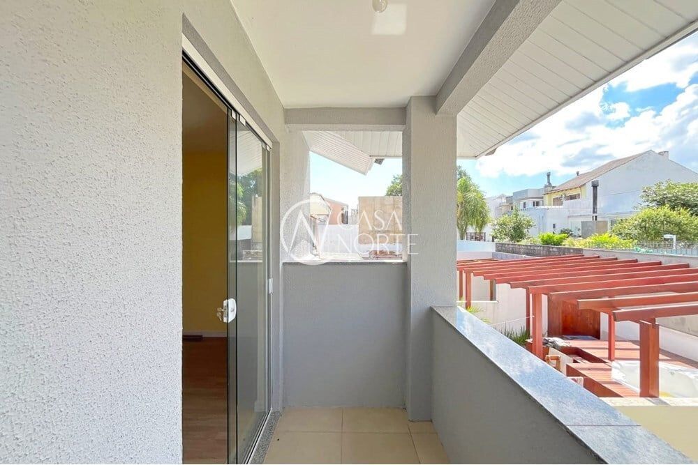 Casa à venda com 3 quartos, 230m², 3 suítes, 2 vagas, Fabiana Kila de Avila no bairro Hípica em Porto Alegre