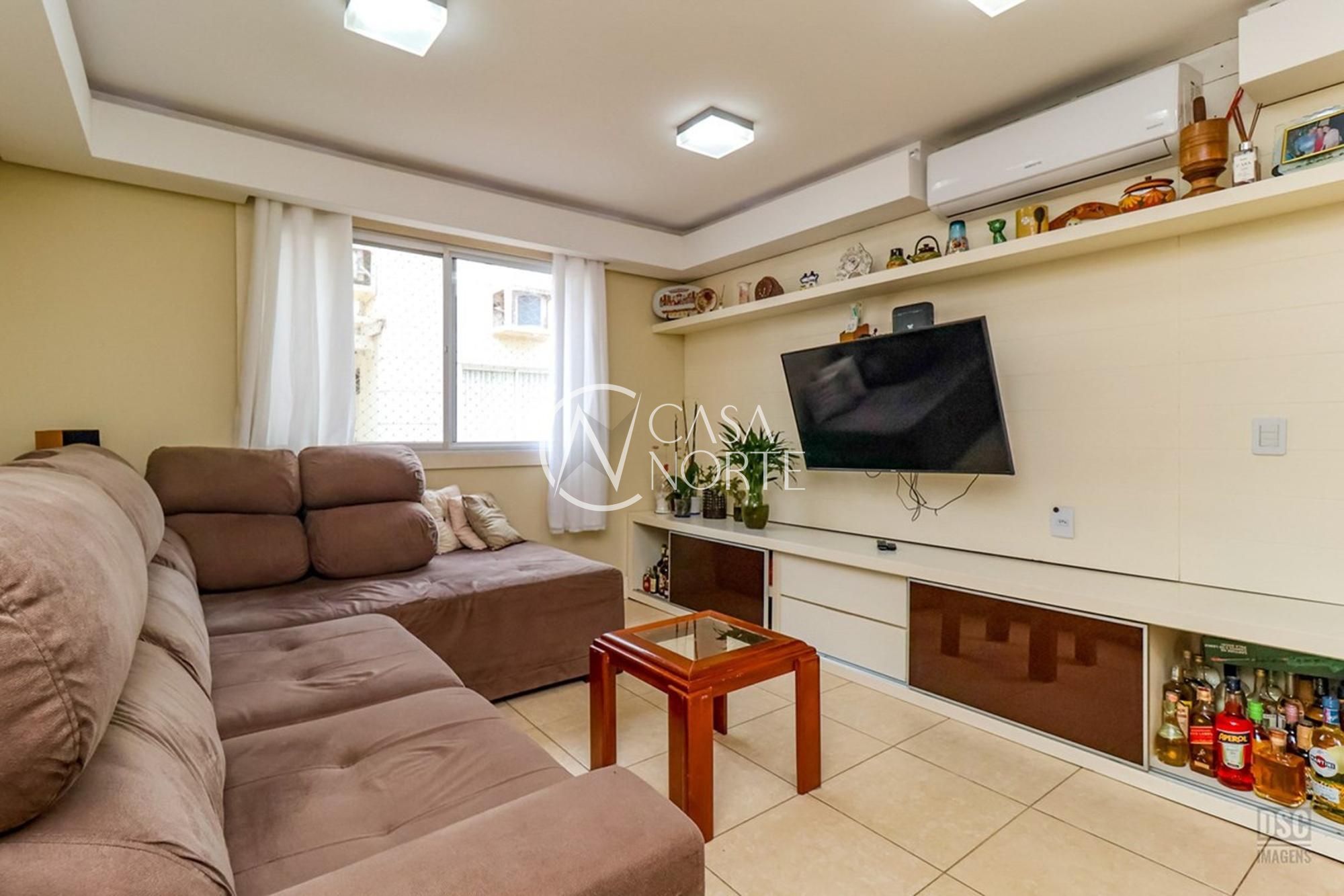 Casa de Condomínio à venda com 3 quartos, 170m², 1 suíte, 2 vagas, Rua Doutor Galdino Nunes Vieira no bairro Jardim Sabará em Porto Alegre