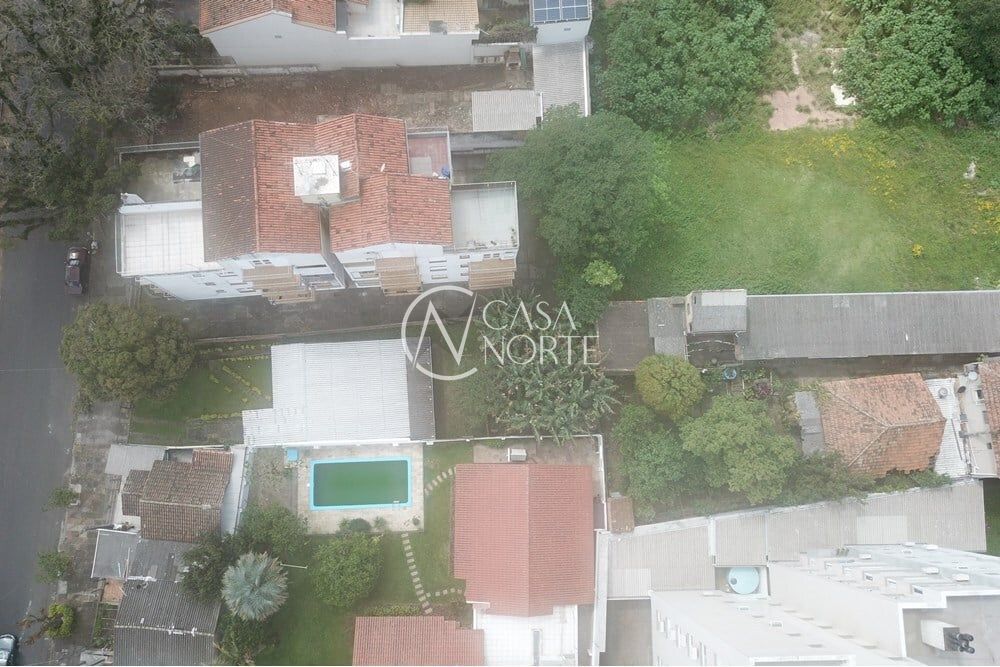 Terreno à venda , 352m², Edmundo Bastian no bairro Cristo Redentor em Porto Alegre