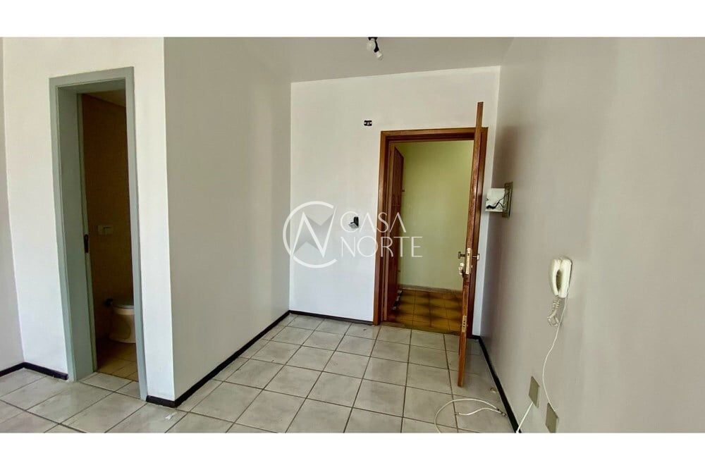 Sala Comercial à venda , 38m², Cristóvão Colombo no bairro Moinhos de Vento em Porto Alegre