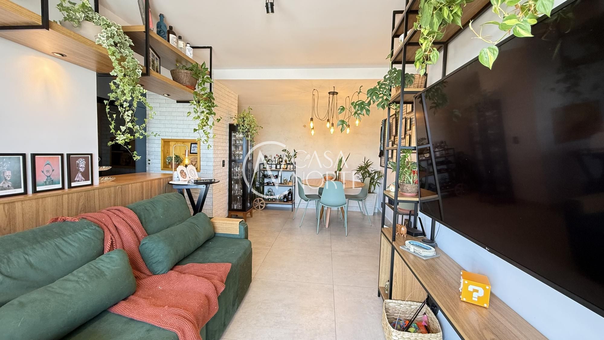 Apartamento à venda com 2 quartos, 64m², 1 vaga, Avenida Polônia no bairro São Geraldo em Porto Alegre