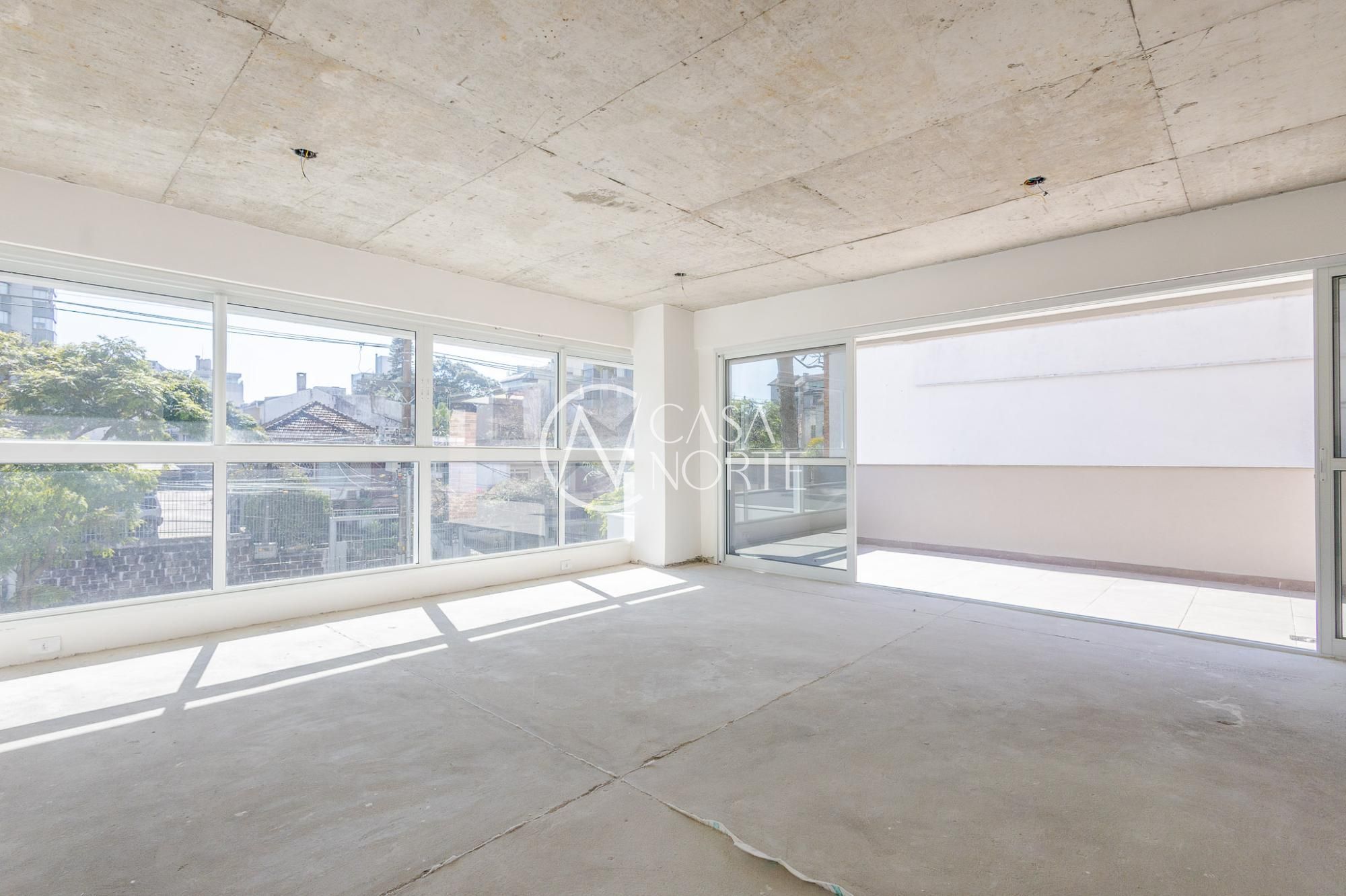 Apartamento Garden à venda com 3 quartos, 214m², 1 suíte, 3 vagas, Rua Ferreira Viana no bairro Petrópolis em Porto Alegre