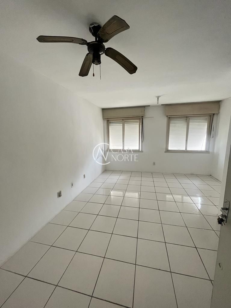 Studio à venda com 1 quarto, 30m², Carlos Estevão no bairro Jardim Leopoldina em Porto Alegre