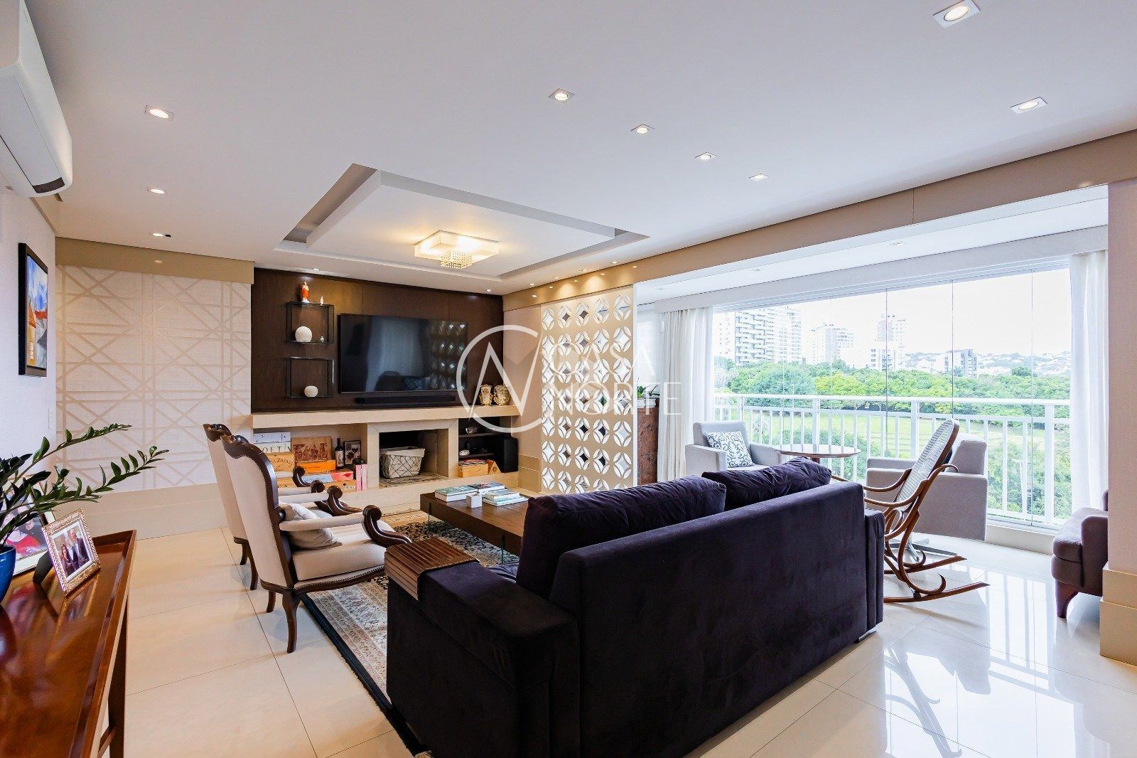 Apartamento à venda com 3 quartos, 147m², 3 suítes, 3 vagas, Avenida Túlio de Rose no bairro Jardim Europa em Porto Alegre