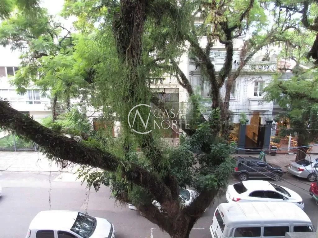 Sala Comercial à venda com 1 quarto, 62m², 1 vaga, Rua Luciana de Abreu no bairro Moinhos de Vento em Porto Alegre