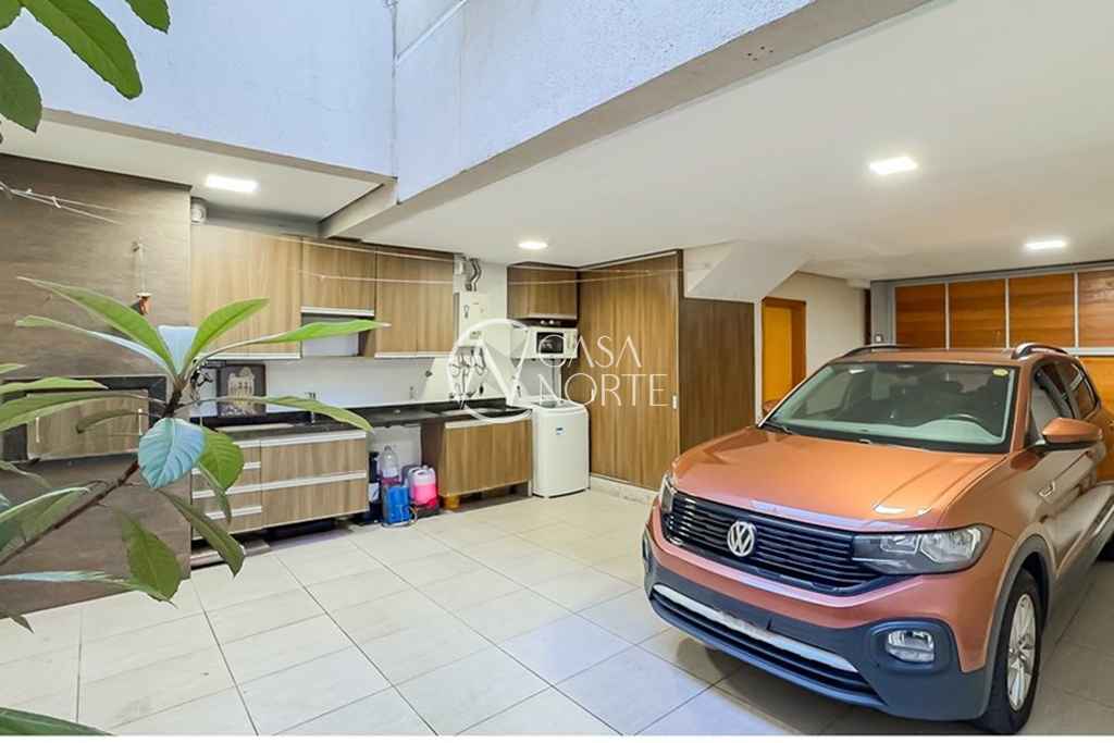 Casa de Condomínio à venda com 3 quartos, 158m², 1 suíte, 2 vagas, Tunisia no bairro Vila Ipiranga em Porto Alegre