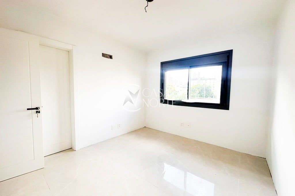 Apartamento à venda com 3 quartos, 117m², 3 suítes, 2 vagas, Bagé no bairro Petrópolis em Porto Alegre