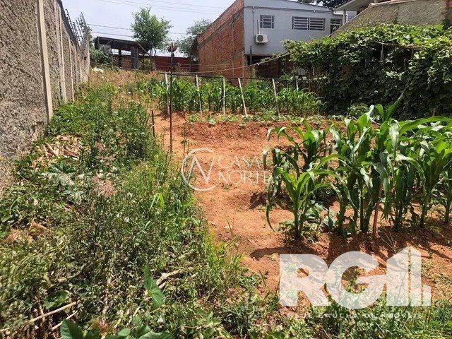 Terreno à venda  com 379m², Rua Ouro Preto no bairro Jardim Floresta em Porto Alegre