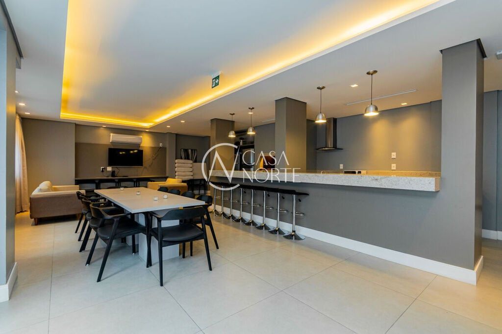 Cobertura à venda com 3 quartos, 182m², 2 suítes, 3 vagas, Rua Miguel Couto no bairro Menino Deus em Porto Alegre