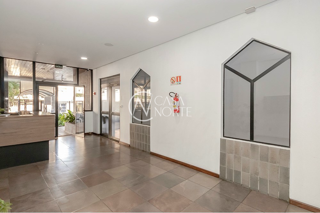 Sala Comercial à venda , 37m², 1 vaga, Rua Marquês do Pombal no bairro Moinhos de Vento em Porto Alegre