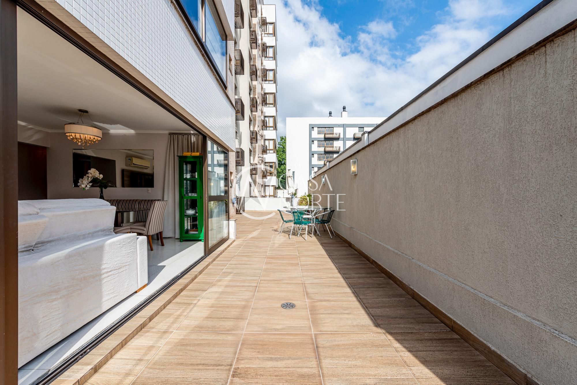 Apartamento Garden à venda com 2 quartos, 144m², 2 suítes, 2 vagas, Avenida Mariland no bairro Auxiliadora em Porto Alegre